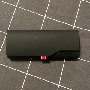 Round Carrera sunglasses